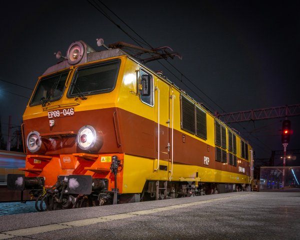full-09876