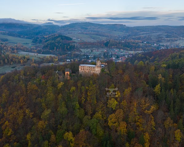 Zamek z lotu ptaka — panorama lotnicza
