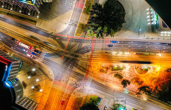 Nocna fotografia lotnicza